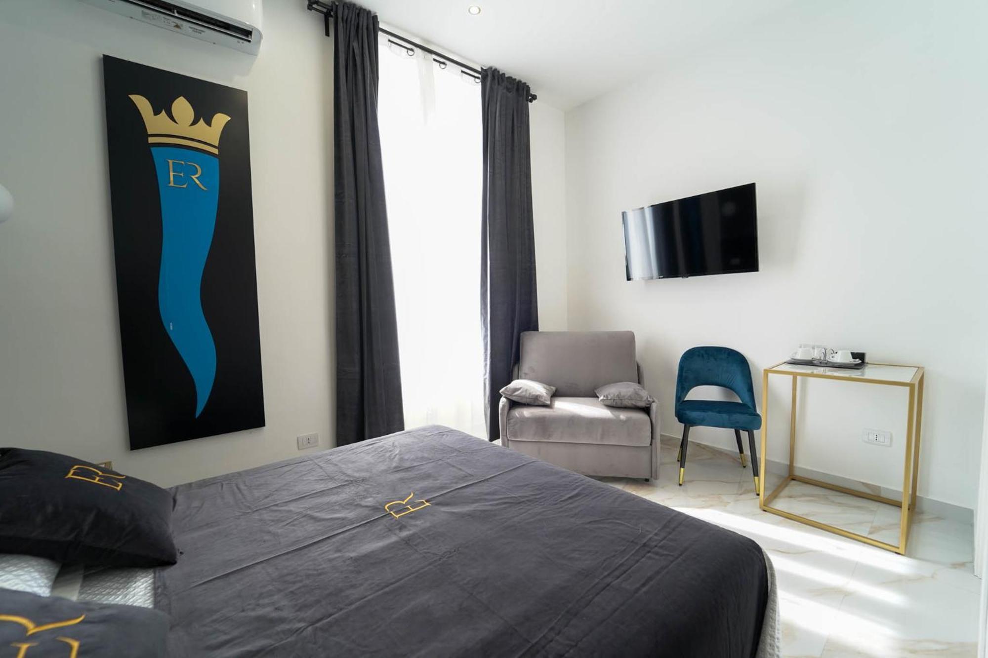 Elite Rooms Naples Exterior photo
