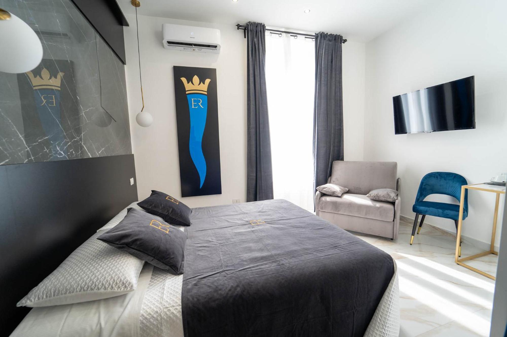 Elite Rooms Naples Exterior photo